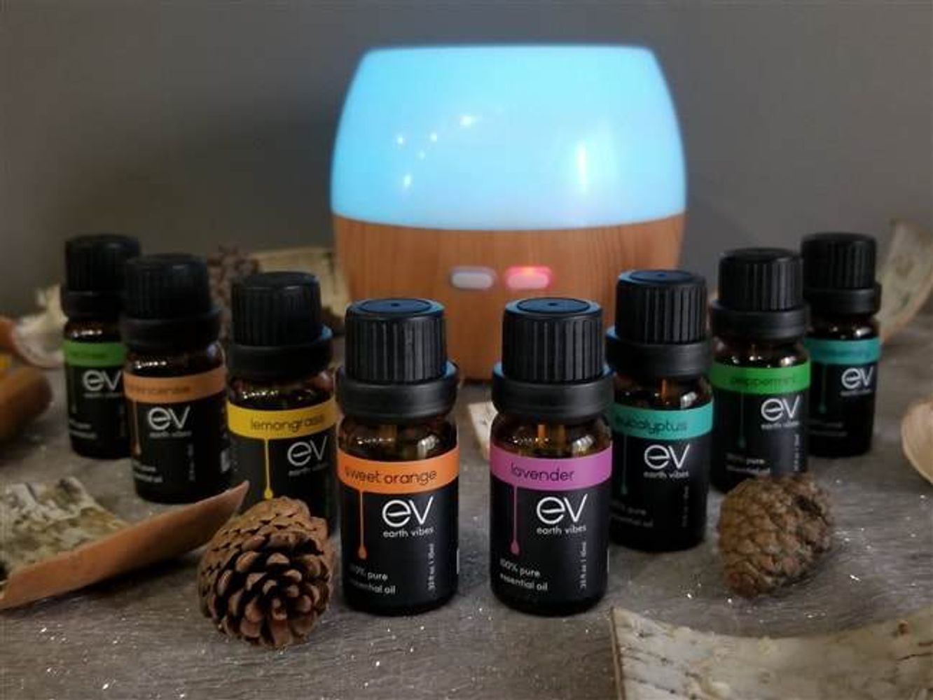 Essential Oil Diffuser with 8 Fragrance Bottles